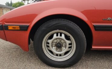 Mazda-RX-7-1982-Coupe-11