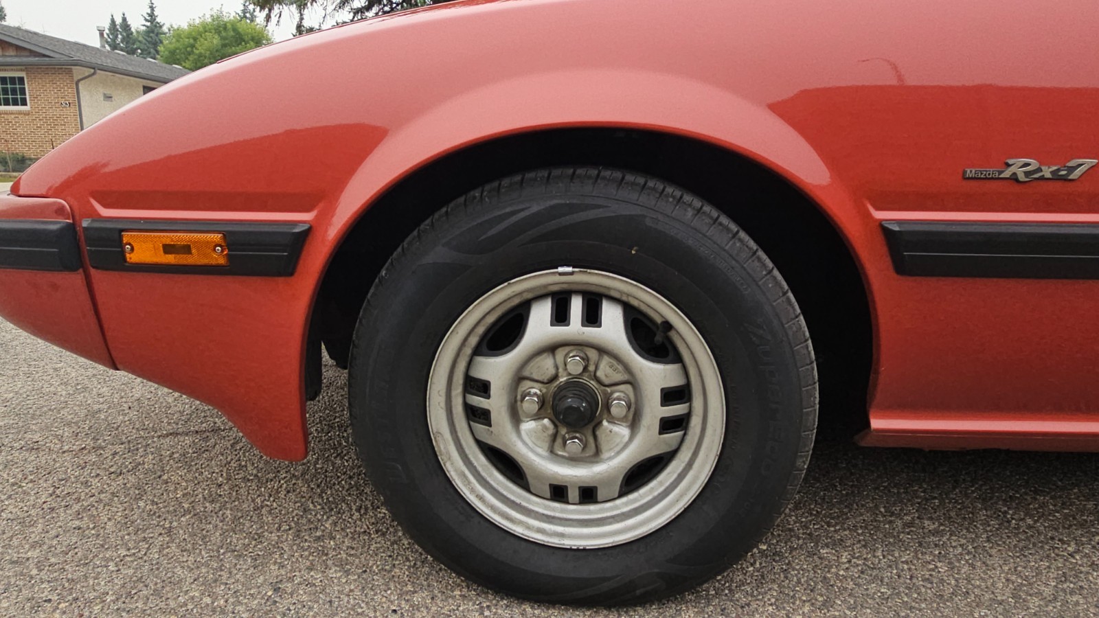 Mazda-RX-7-1982-Coupe-11
