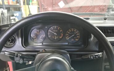 Mazda-RX-7-1982-Coupe-13