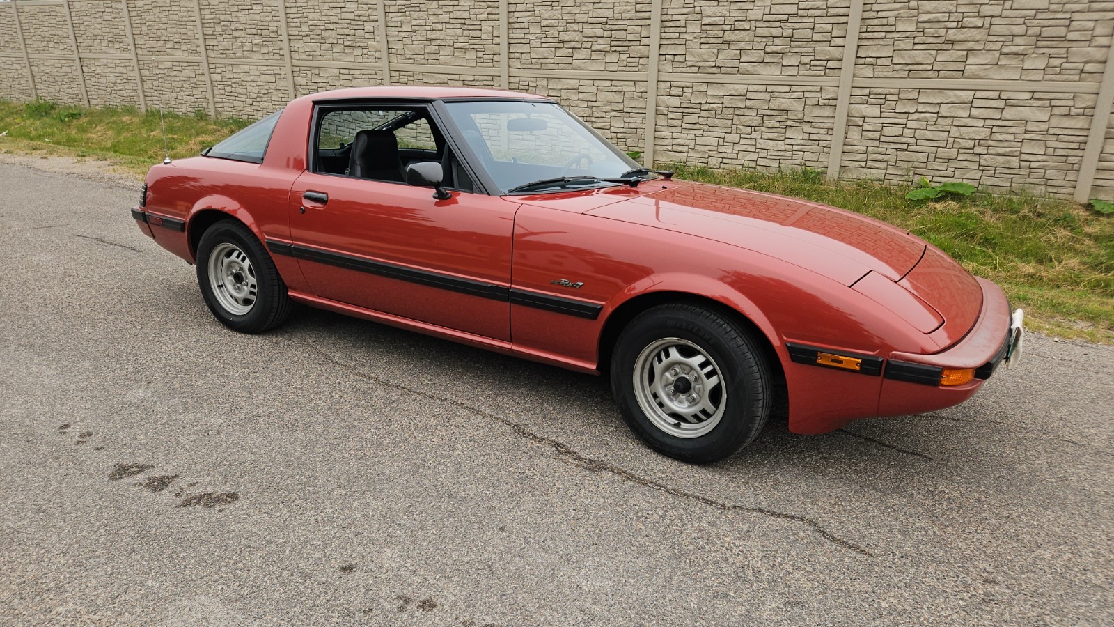 Mazda-RX-7-1982-Coupe-6