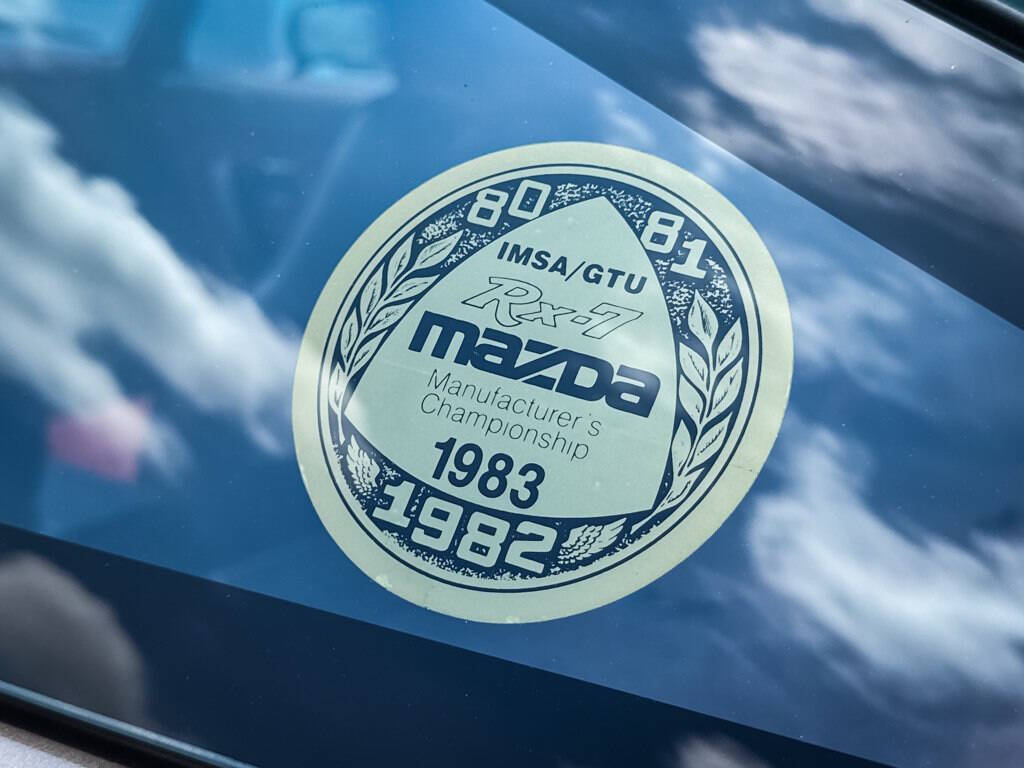 Mazda-RX-7-1985-Hatchback-13