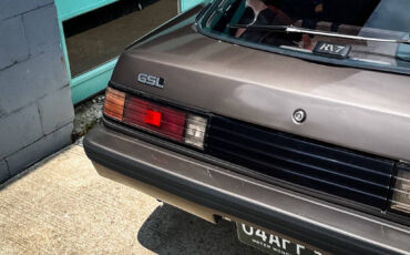 Mazda-RX-7-1985-Hatchback-19