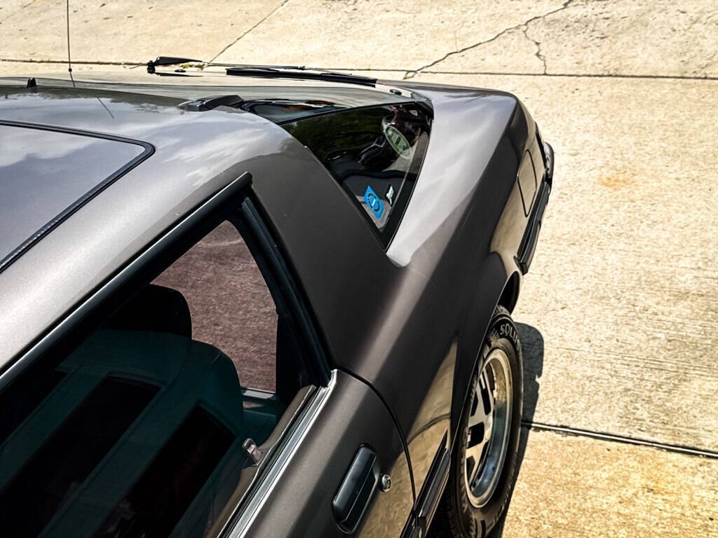 Mazda-RX-7-1985-Hatchback-22