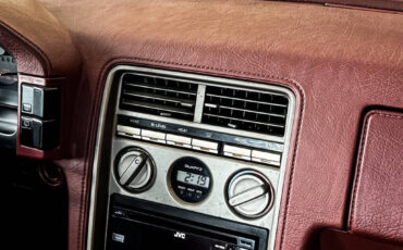 Mazda-RX-7-1985-Hatchback-35