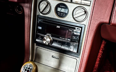Mazda-RX-7-1985-Hatchback-36