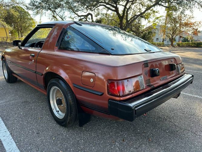 Mazda-Rx-7-1980-16