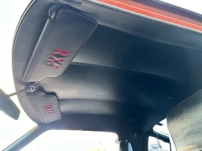 Mazda-Rx-7-1980-18