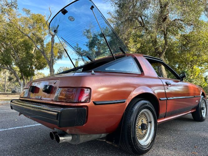 Mazda-Rx-7-1980-8