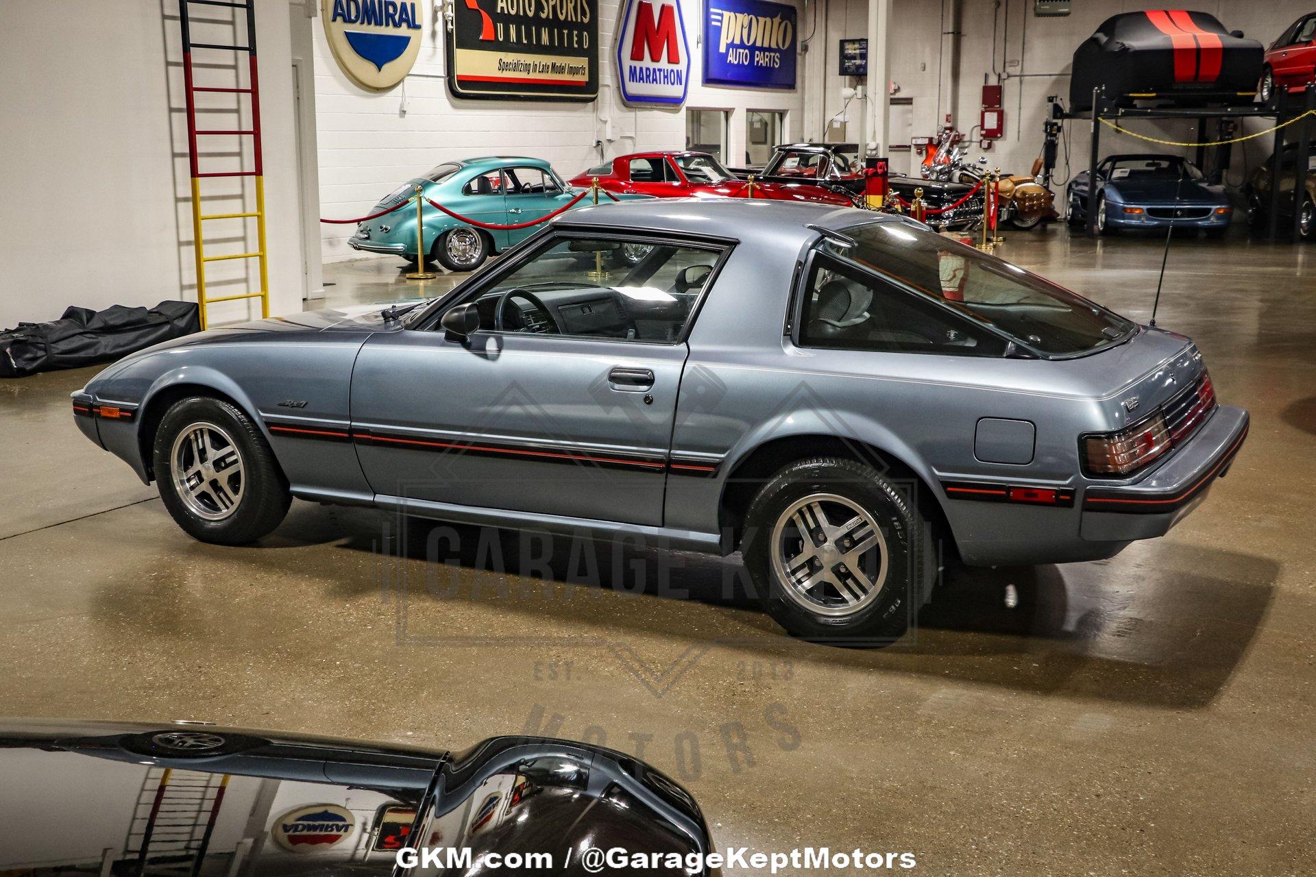 Mazda-Rx-7-1985-Blue-Gray-11