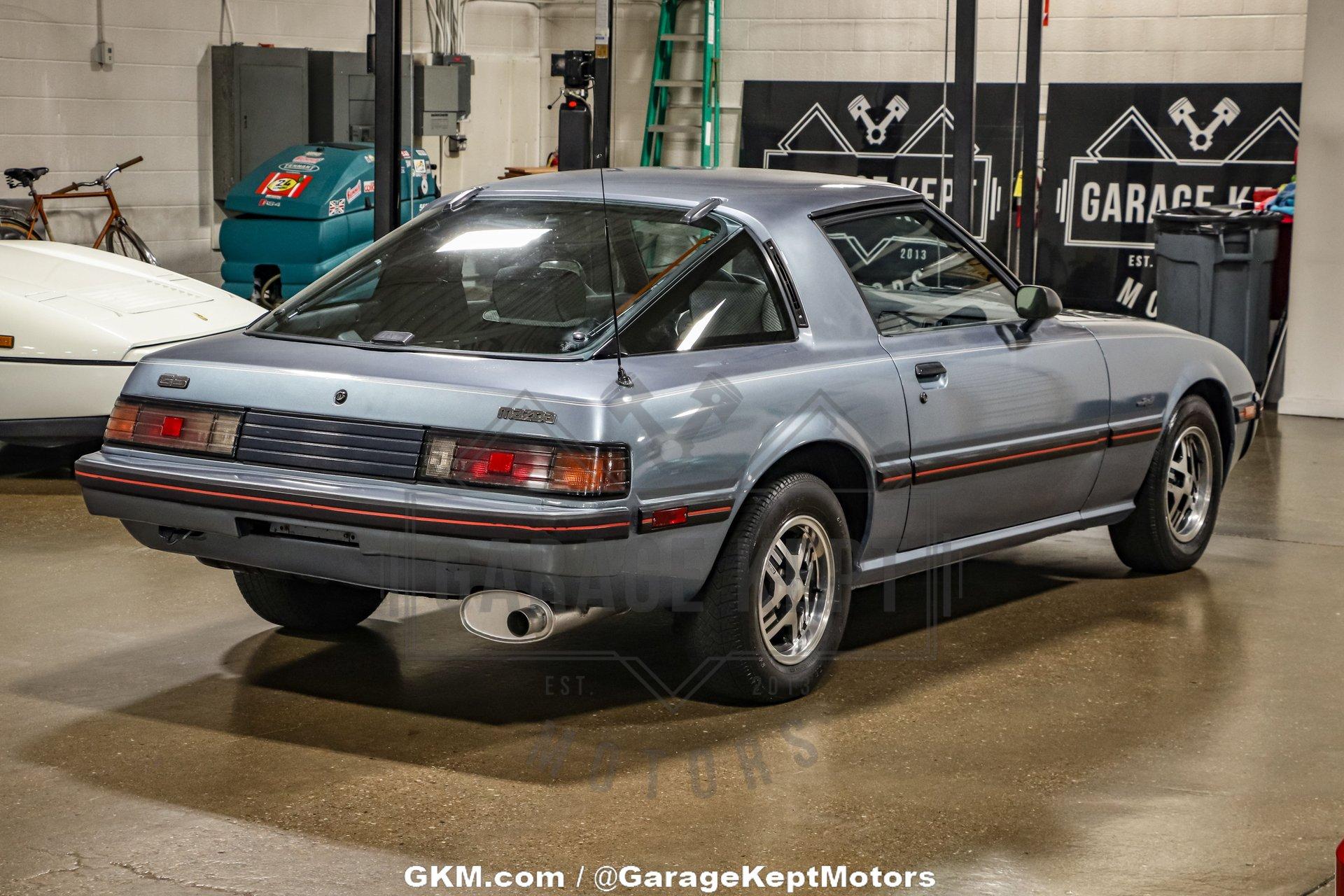 Mazda-Rx-7-1985-Blue-Gray-13
