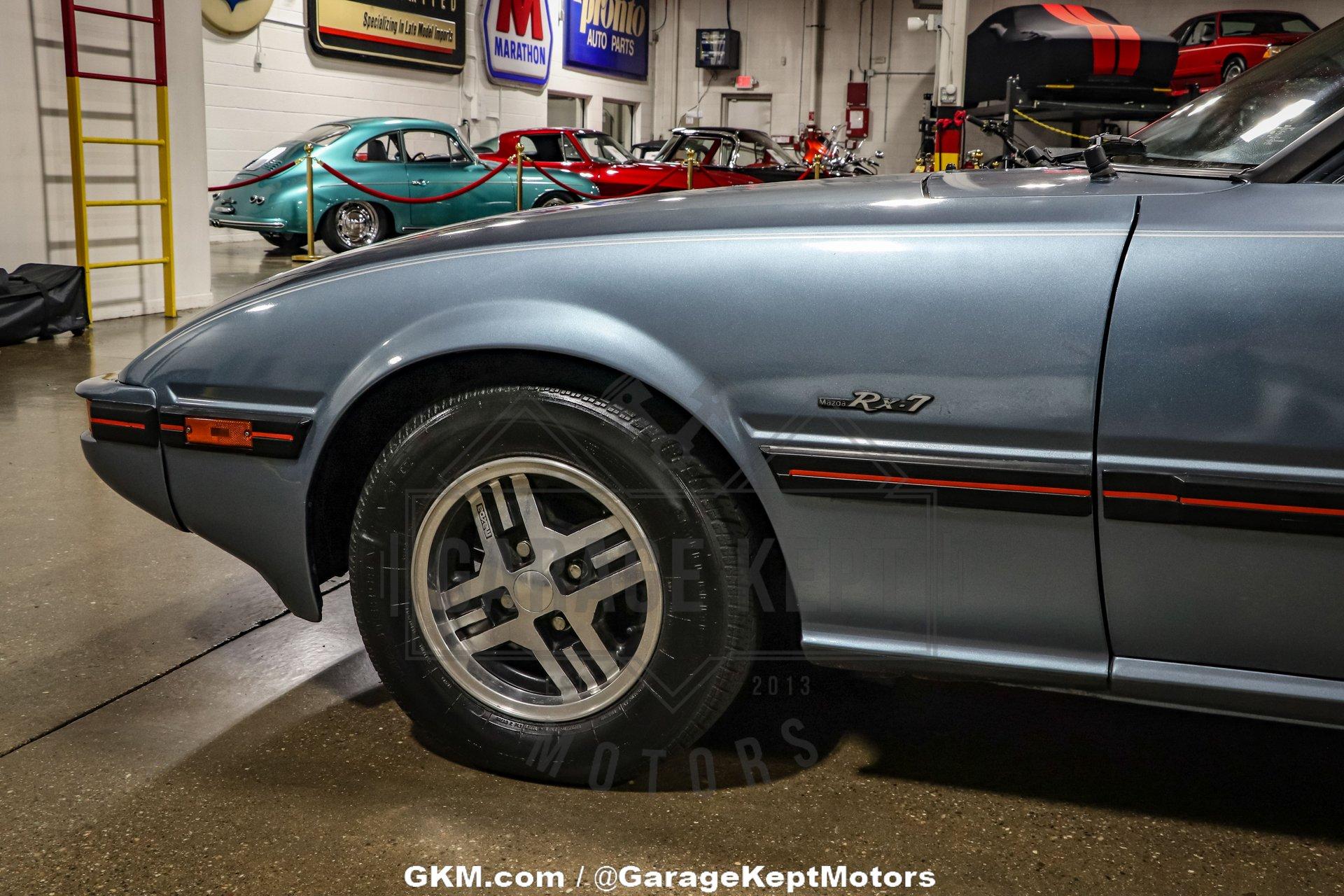 Mazda-Rx-7-1985-Blue-Gray-37