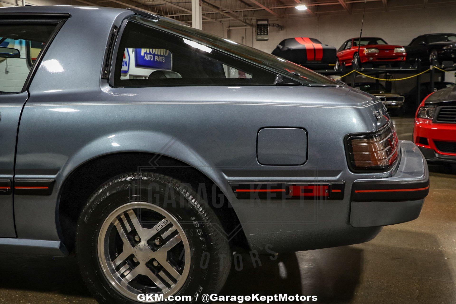 Mazda-Rx-7-1985-Blue-Gray-41