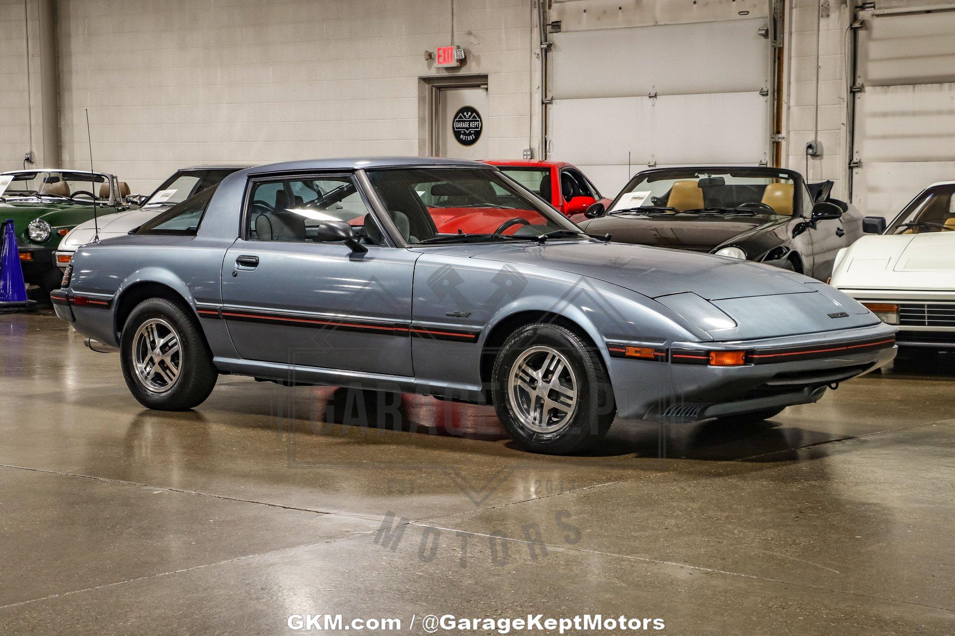 Mazda-Rx-7-1985-Blue-Gray-48