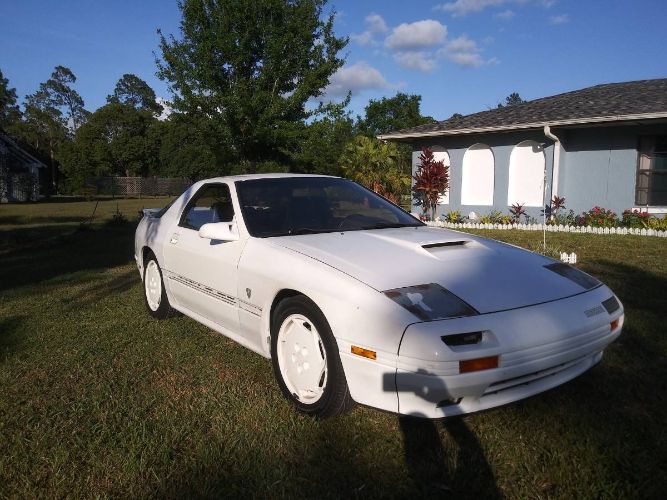 Mazda-Rx-7-1988-10