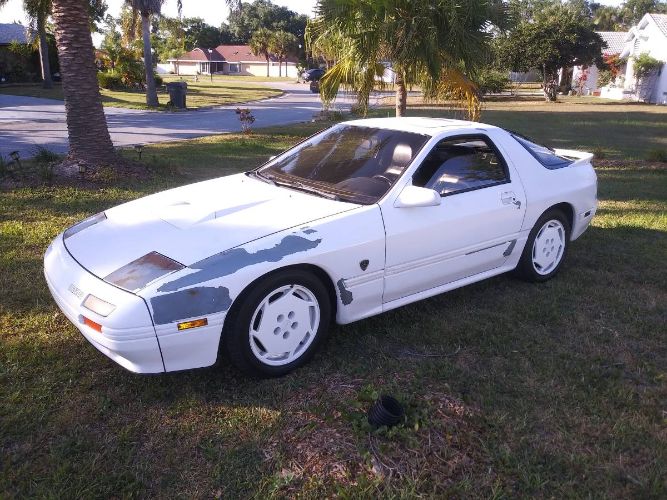 Mazda-Rx-7-1988-23