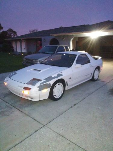 Mazda-Rx-7-1988-4