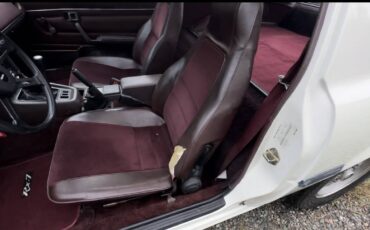 Mazda-Rx7-1979-white-3