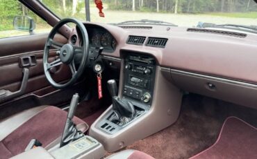 Mazda-Rx7-1979-white-5
