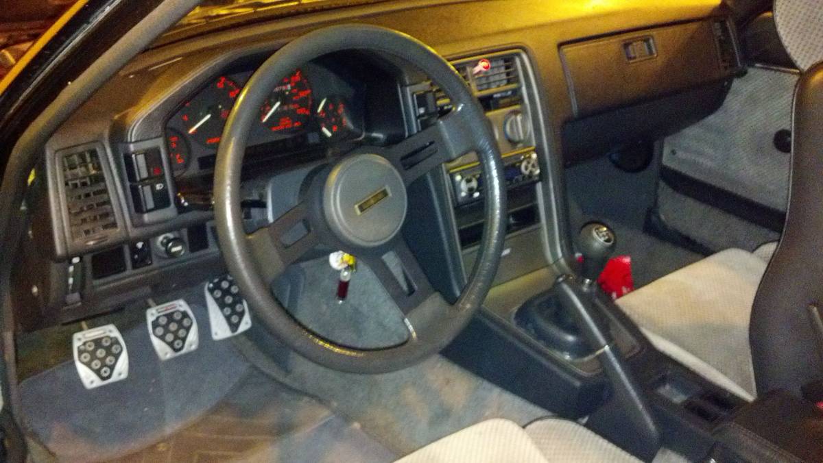 Mazda-Rx7-1985-custom-3