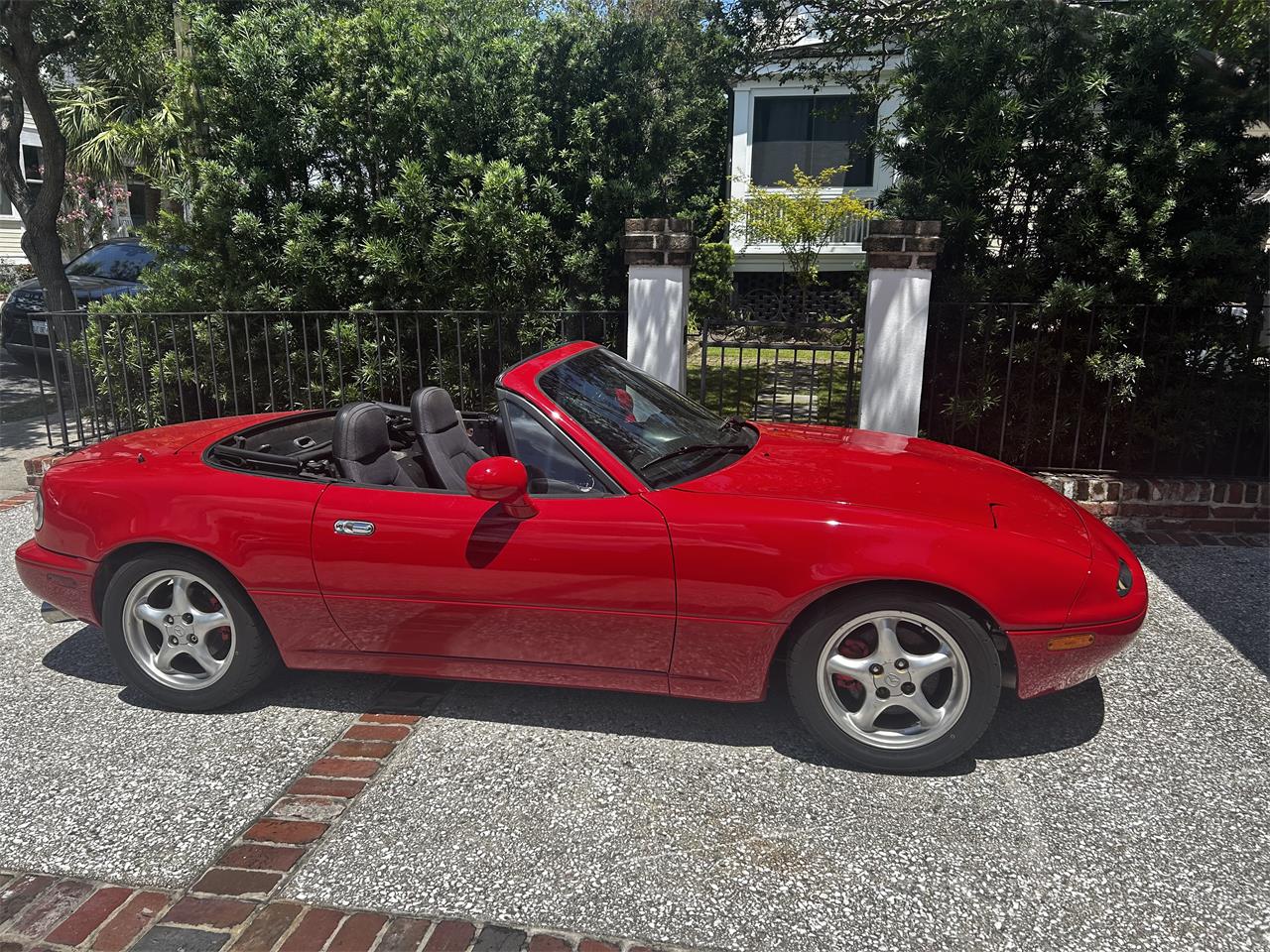 Mazda-Speed-mx-5-miata-1993-red-black-17