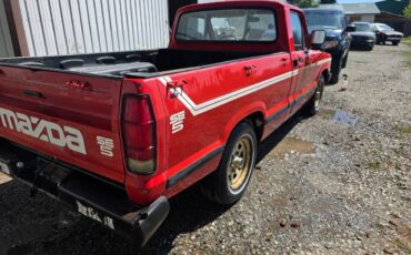 Mazda-b2000-1983-red-2
