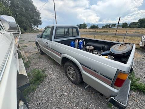 Mazda-b2200-1987-10