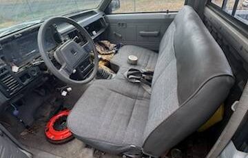 Mazda-b2200-1987-12
