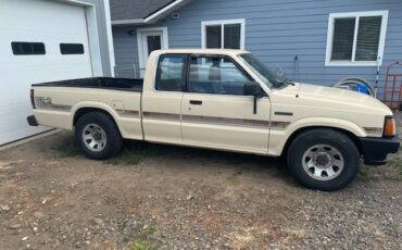 Mazda-b2200-1987