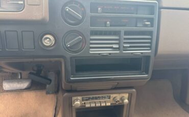 Mazda-b2200-1987-5