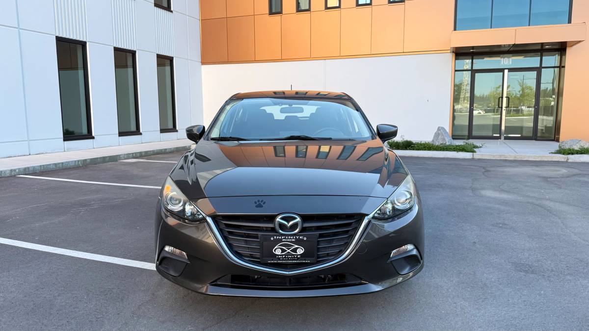 Mazda-mazda3-2014-1