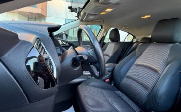 Mazda-mazda3-2014-14