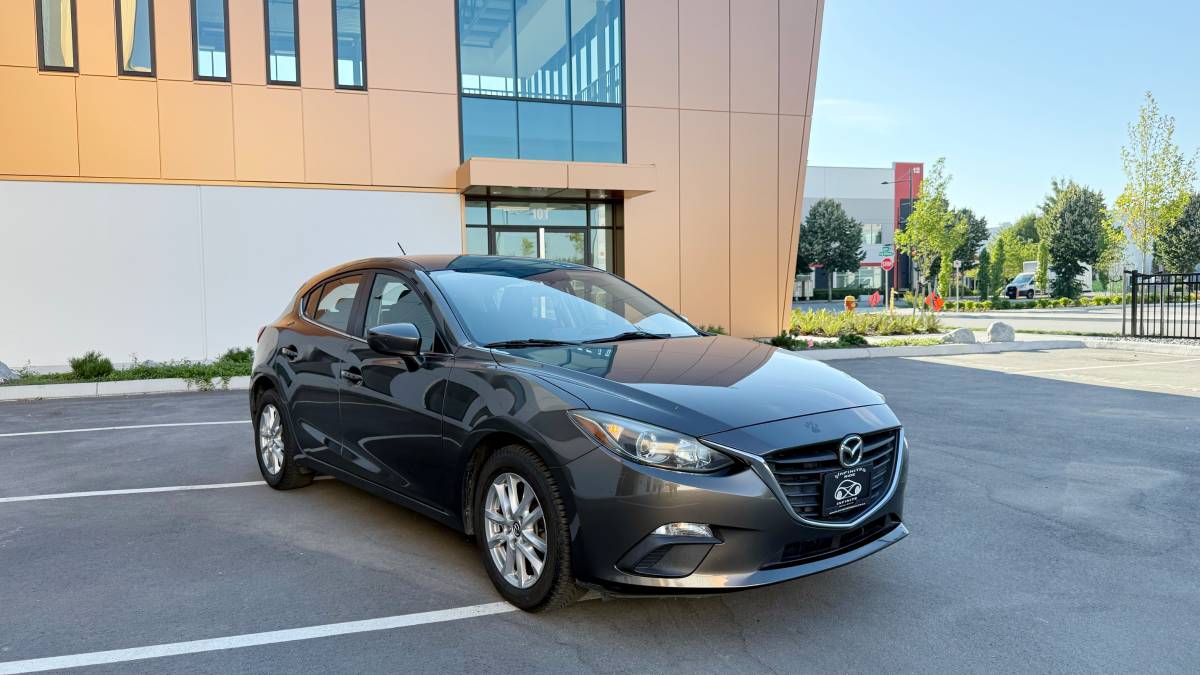 Mazda-mazda3-2014-3