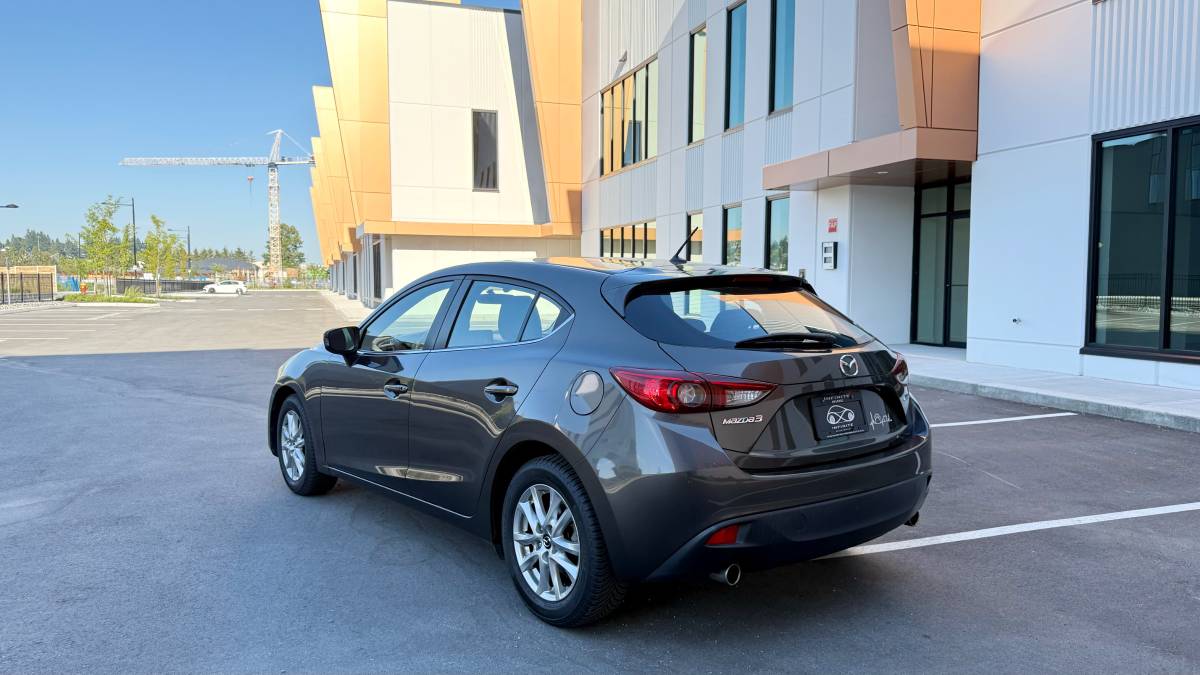 Mazda-mazda3-2014-6