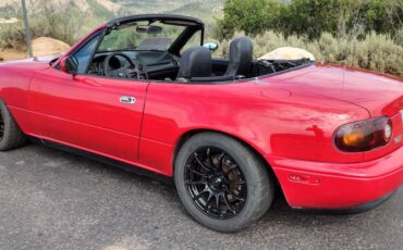 Mazda-mx-5-miata-1994-red-1