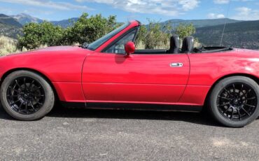 Mazda-mx-5-miata-1994-red-10