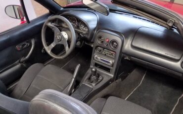 Mazda-mx-5-miata-1994-red-18