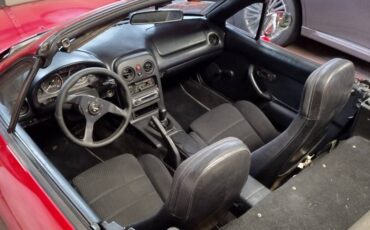 Mazda-mx-5-miata-1994-red-19