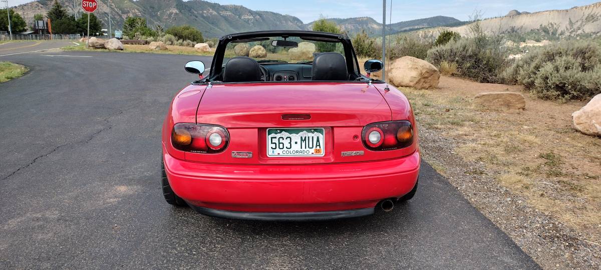 Mazda-mx-5-miata-1994-red-2
