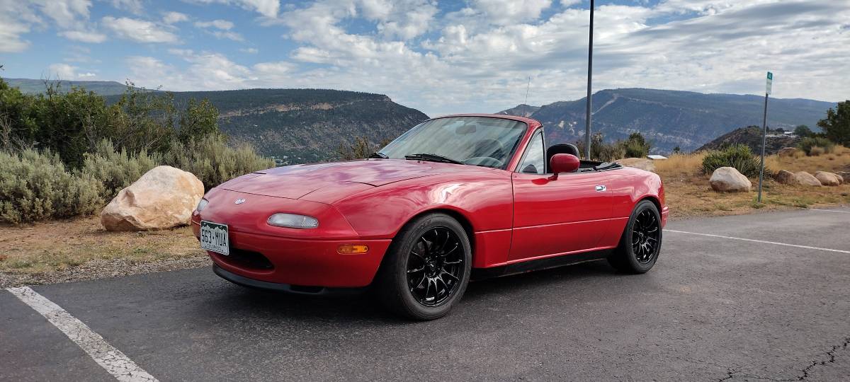 Mazda-mx-5-miata-1994-red