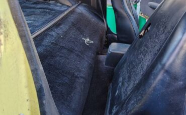 Mazda-rx7-1979-yellow-11