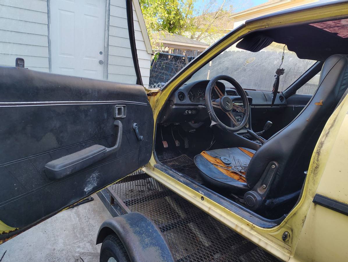 Mazda-rx7-1979-yellow-6
