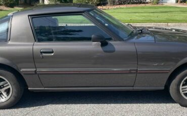 Mazda-rx7-1982-brown-2
