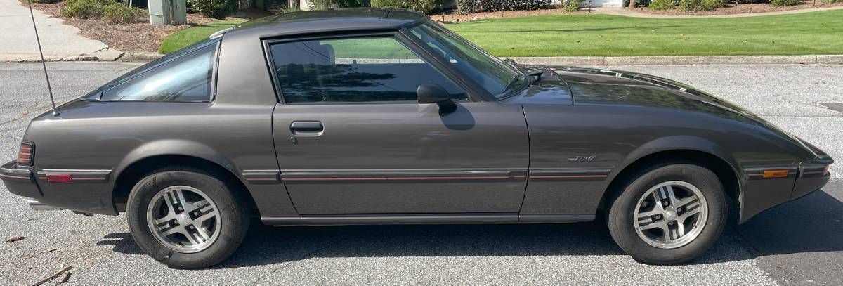 Mazda-rx7-1982-brown-2