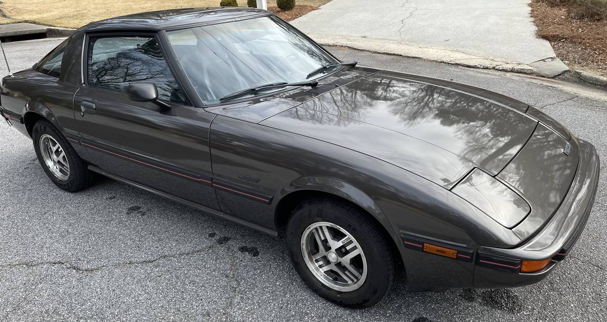 Mazda-rx7-1982-brown