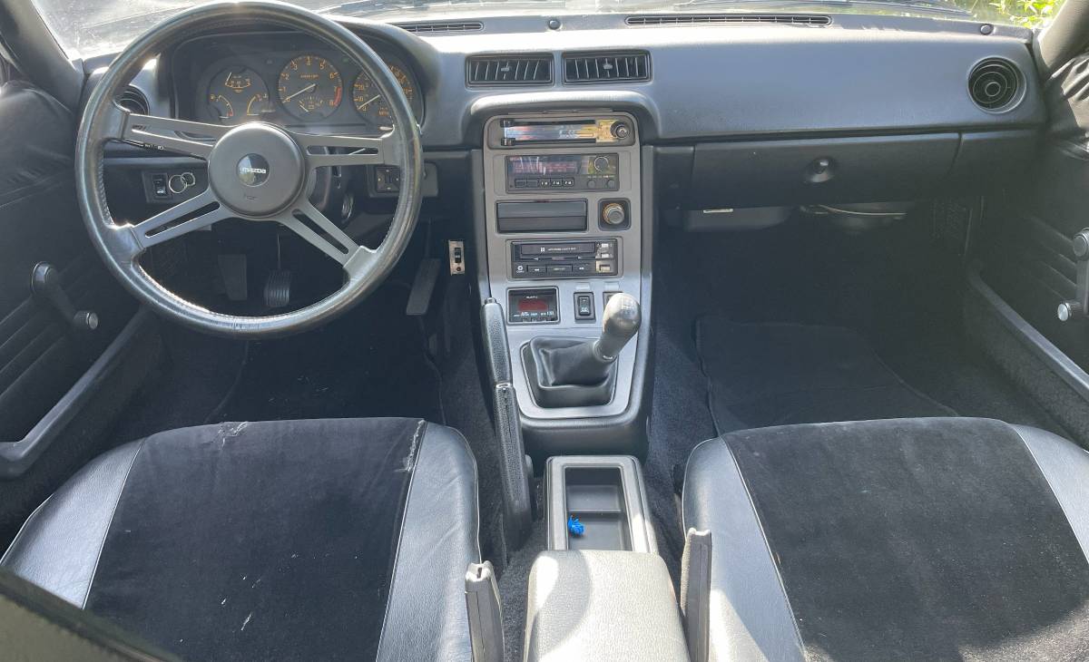 Mazda-rx7-1982-brown-6