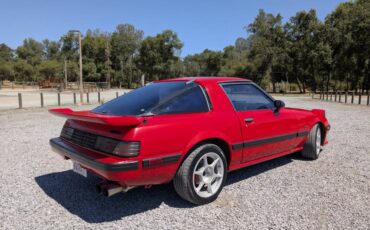 Mazda-rx7-1983-red-4