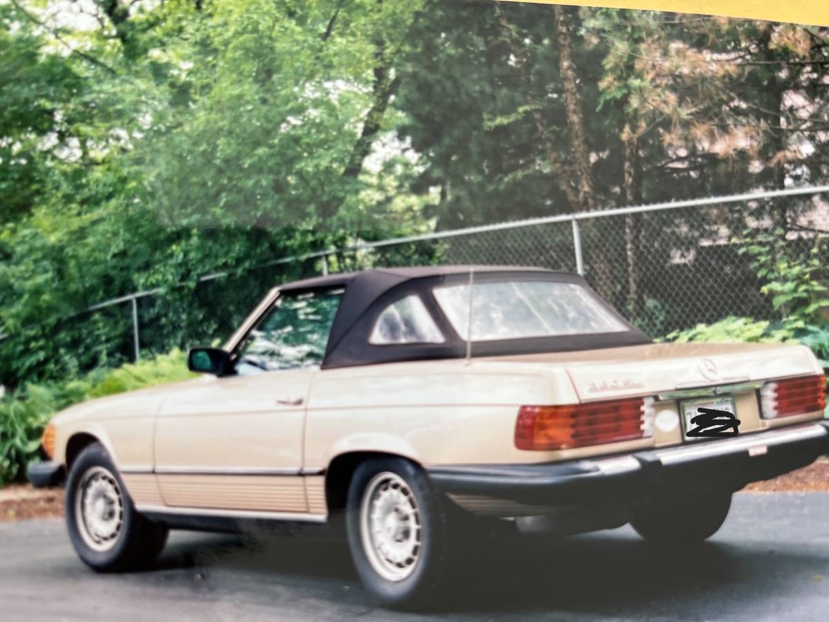 Mecedes-380-sl-1982-brown-10