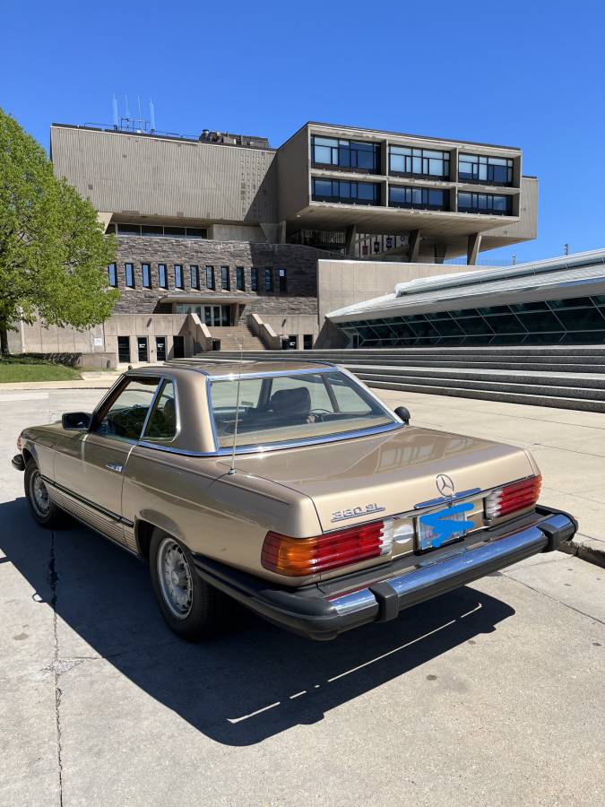 Mecedes-380-sl-1982-brown-3