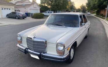 Mercedes-250-1972-white-13