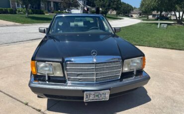 Mercedes-300-se-1991-black-4